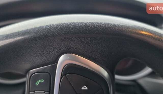 Белый Фиат Типо, объемом двигателя 1.3 л и пробегом 210 тыс. км за 8700 $, фото 25 на Automoto.ua