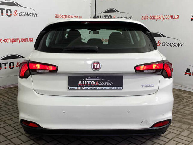 Белый Фиат Типо, объемом двигателя 1.3 л и пробегом 159 тыс. км за 9450 $, фото 3 на Automoto.ua