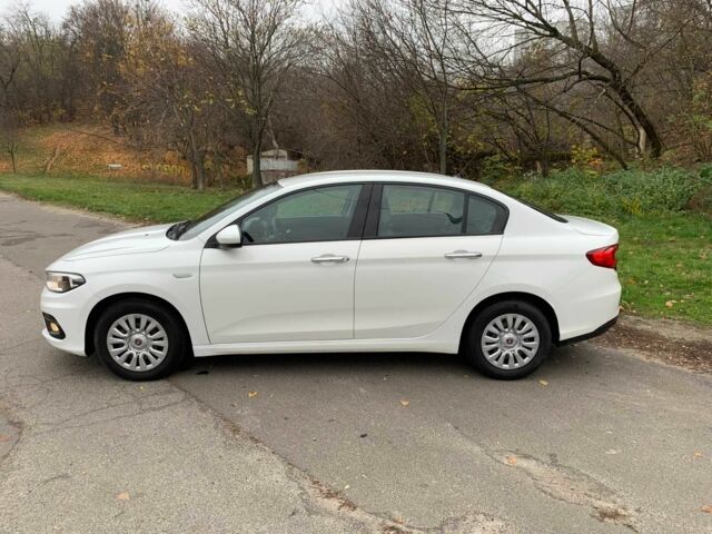 Белый Фиат Типо, объемом двигателя 1.6 л и пробегом 125 тыс. км за 9300 $, фото 2 на Automoto.ua