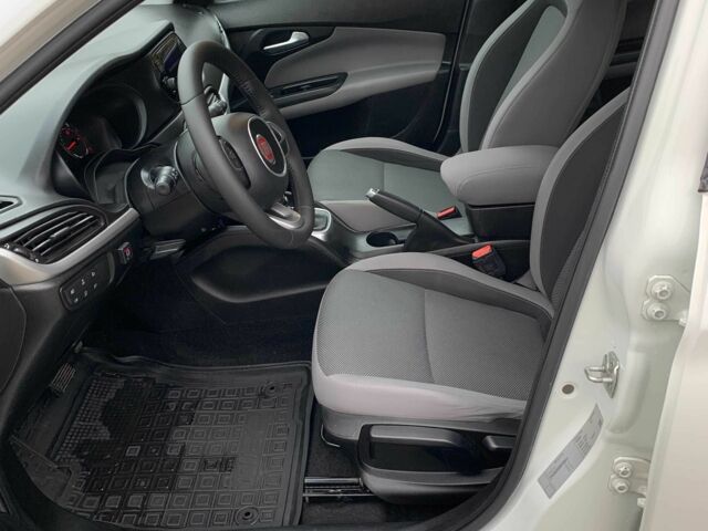 Белый Фиат Типо, объемом двигателя 1.6 л и пробегом 125 тыс. км за 9300 $, фото 9 на Automoto.ua