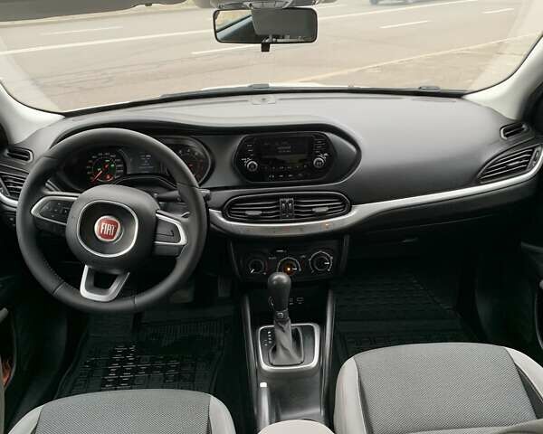 Белый Фиат Типо, объемом двигателя 1.6 л и пробегом 125 тыс. км за 9300 $, фото 11 на Automoto.ua