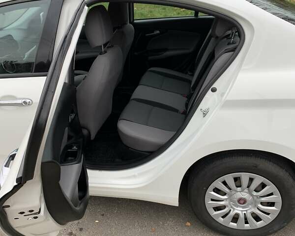 Белый Фиат Типо, объемом двигателя 1.6 л и пробегом 125 тыс. км за 9300 $, фото 13 на Automoto.ua