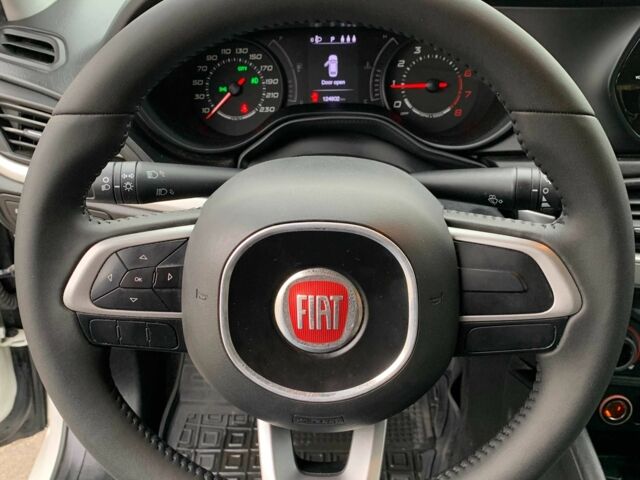 Белый Фиат Типо, объемом двигателя 1.6 л и пробегом 125 тыс. км за 9300 $, фото 15 на Automoto.ua