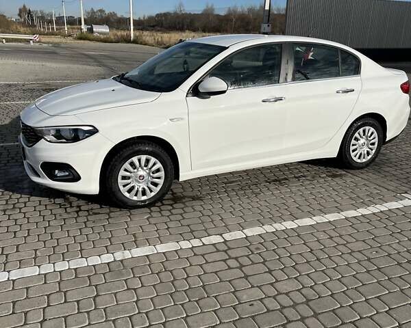 Белый Фиат Типо, объемом двигателя 1.25 л и пробегом 114 тыс. км за 8700 $, фото 1 на Automoto.ua