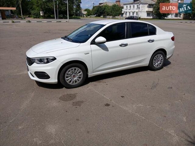 Білий Фіат Тіпо, об'ємом двигуна 1.37 л та пробігом 72 тис. км за 9300 $, фото 1 на Automoto.ua