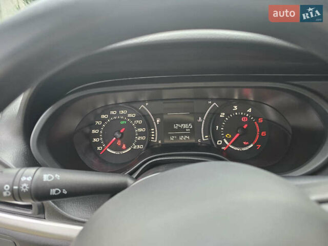 Білий Фіат Тіпо, об'ємом двигуна 1.25 л та пробігом 145 тис. км за 9500 $, фото 22 на Automoto.ua