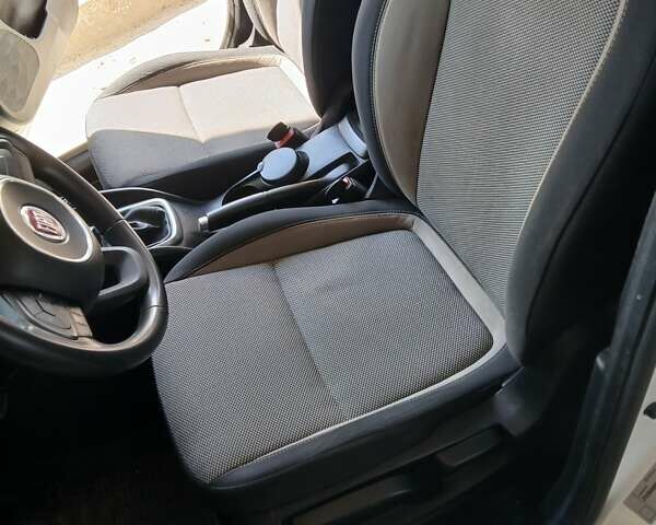 Білий Фіат Тіпо, об'ємом двигуна 1.37 л та пробігом 72 тис. км за 9300 $, фото 6 на Automoto.ua