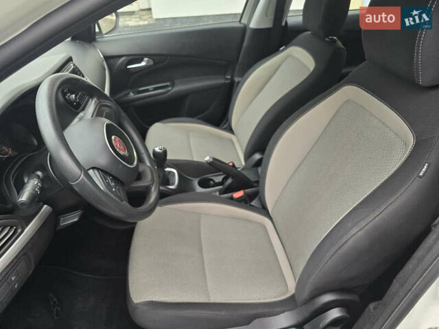 Білий Фіат Тіпо, об'ємом двигуна 1.25 л та пробігом 145 тис. км за 9500 $, фото 21 на Automoto.ua