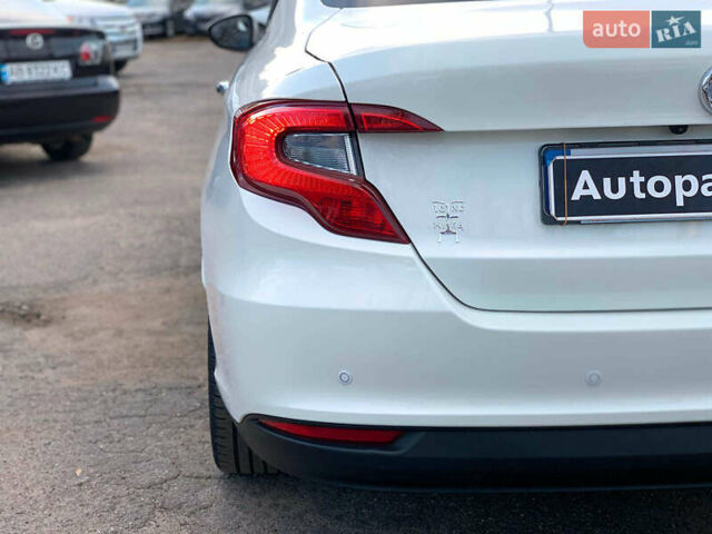 Белый Фиат Типо, объемом двигателя 1.4 л и пробегом 58 тыс. км за 10990 $, фото 11 на Automoto.ua