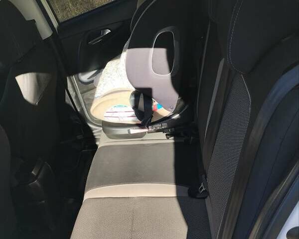 Білий Фіат Тіпо, об'ємом двигуна 1.37 л та пробігом 58 тис. км за 10700 $, фото 36 на Automoto.ua