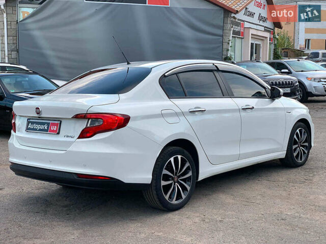 Белый Фиат Типо, объемом двигателя 1.4 л и пробегом 58 тыс. км за 10990 $, фото 4 на Automoto.ua