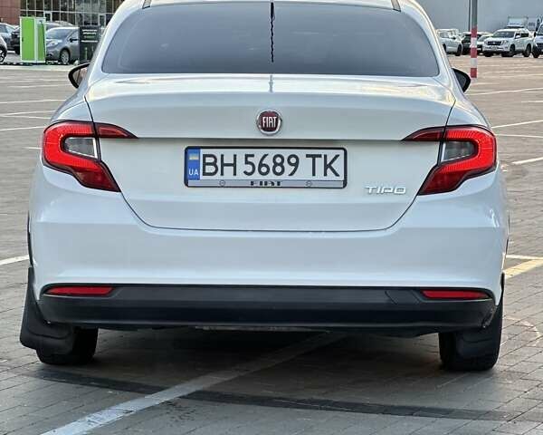 Белый Фиат Типо, объемом двигателя 1.37 л и пробегом 220 тыс. км за 4799 $, фото 4 на Automoto.ua