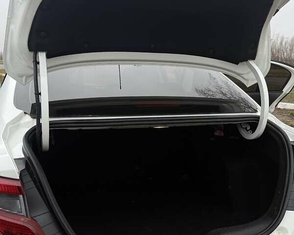 Белый Фиат Типо, объемом двигателя 1.37 л и пробегом 129 тыс. км за 9500 $, фото 23 на Automoto.ua