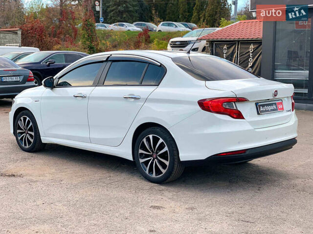 Белый Фиат Типо, объемом двигателя 1.4 л и пробегом 58 тыс. км за 10990 $, фото 7 на Automoto.ua