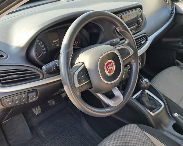 Білий Фіат Тіпо, об'ємом двигуна 1.37 л та пробігом 111 тис. км за 9200 $, фото 22 на Automoto.ua