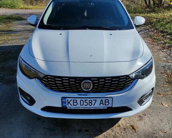 Білий Фіат Тіпо, об'ємом двигуна 1.37 л та пробігом 58 тис. км за 10700 $, фото 11 на Automoto.ua