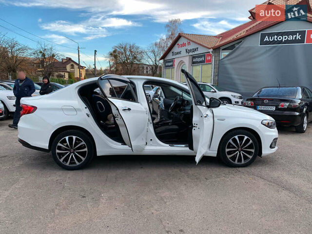 Белый Фиат Типо, объемом двигателя 1.4 л и пробегом 58 тыс. км за 10990 $, фото 12 на Automoto.ua