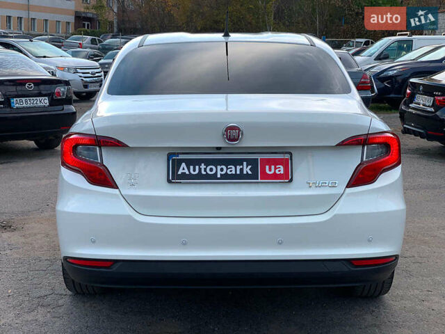 Белый Фиат Типо, объемом двигателя 1.4 л и пробегом 58 тыс. км за 10990 $, фото 5 на Automoto.ua