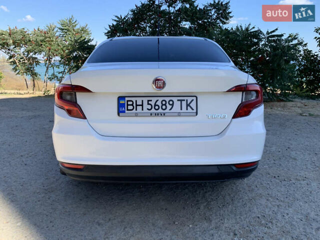 Білий Фіат Тіпо, об'ємом двигуна 1.4 л та пробігом 223 тис. км за 6000 $, фото 2 на Automoto.ua