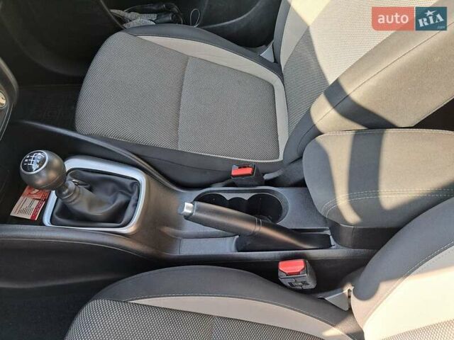 Білий Фіат Тіпо, об'ємом двигуна 1.37 л та пробігом 111 тис. км за 9200 $, фото 32 на Automoto.ua