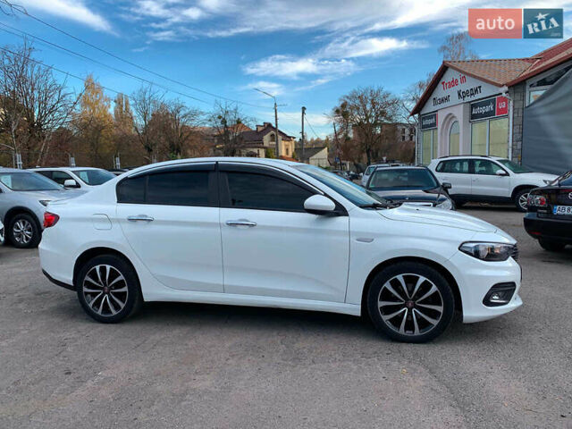 Белый Фиат Типо, объемом двигателя 1.4 л и пробегом 58 тыс. км за 10990 $, фото 1 на Automoto.ua