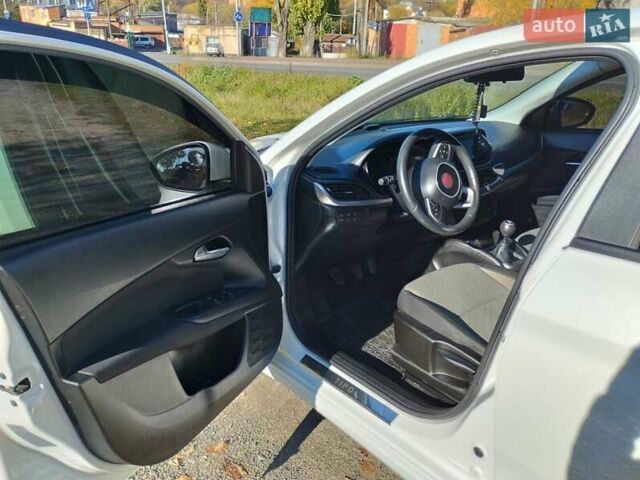 Білий Фіат Тіпо, об'ємом двигуна 1.37 л та пробігом 58 тис. км за 10700 $, фото 38 на Automoto.ua