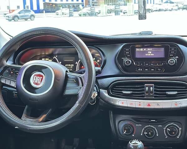 Белый Фиат Типо, объемом двигателя 1.37 л и пробегом 220 тыс. км за 4799 $, фото 13 на Automoto.ua