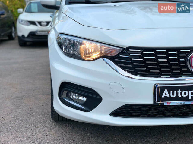 Белый Фиат Типо, объемом двигателя 1.4 л и пробегом 58 тыс. км за 10990 $, фото 10 на Automoto.ua