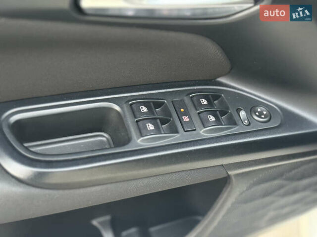 Белый Фиат Типо, объемом двигателя 1.37 л и пробегом 48 тыс. км за 9999 $, фото 10 на Automoto.ua