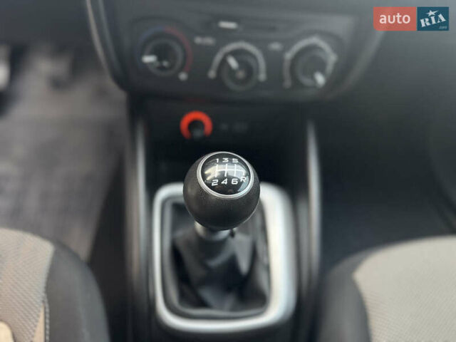 Белый Фиат Типо, объемом двигателя 1.37 л и пробегом 48 тыс. км за 9999 $, фото 11 на Automoto.ua