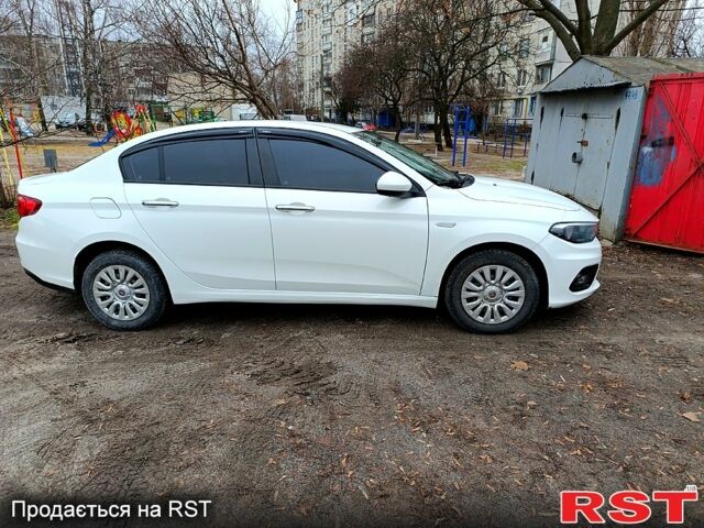 Білий Фіат Тіпо, об'ємом двигуна 14 л та пробігом 90 тис. км за 9600 $, фото 3 на Automoto.ua