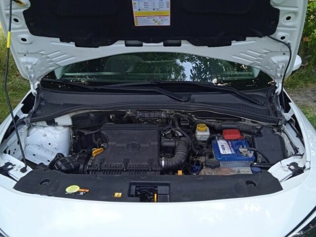 Белый Фиат Типо, объемом двигателя 1.4 л и пробегом 119 тыс. км за 9500 $, фото 6 на Automoto.ua