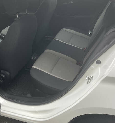 Белый Фиат Типо, объемом двигателя 1.37 л и пробегом 114 тыс. км за 8500 $, фото 7 на Automoto.ua