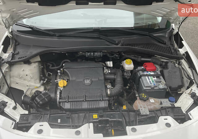 Белый Фиат Типо, объемом двигателя 1.37 л и пробегом 114 тыс. км за 8500 $, фото 13 на Automoto.ua