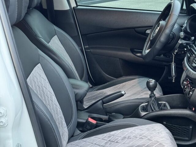 Белый Фиат Типо, объемом двигателя 1.4 л и пробегом 114 тыс. км за 10700 $, фото 7 на Automoto.ua