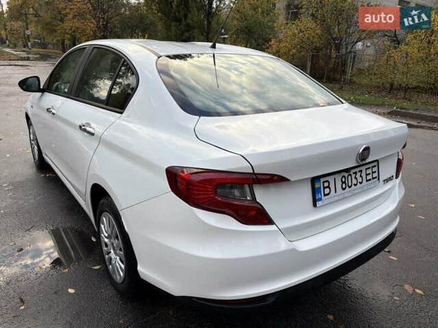 Белый Фиат Типо, объемом двигателя 1.37 л и пробегом 47 тыс. км за 9600 $, фото 7 на Automoto.ua