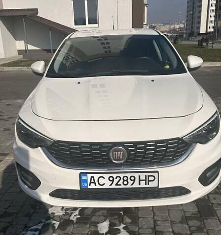 Белый Фиат Типо, объемом двигателя 1.4 л и пробегом 101 тыс. км за 8600 $, фото 3 на Automoto.ua