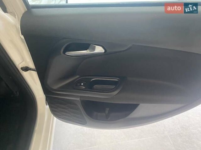 Белый Фиат Типо, объемом двигателя 1.37 л и пробегом 134 тыс. км за 8600 $, фото 21 на Automoto.ua