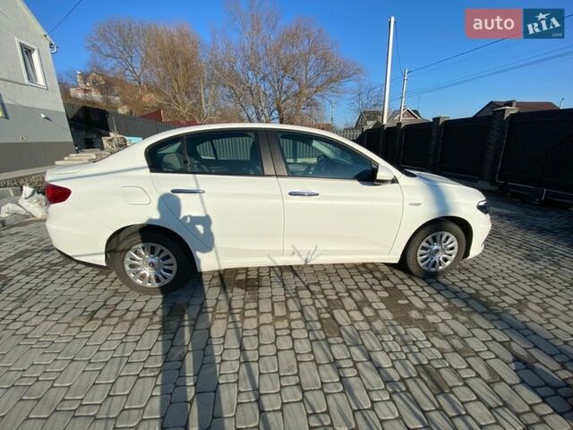 Белый Фиат Типо, объемом двигателя 1.37 л и пробегом 84 тыс. км за 9500 $, фото 3 на Automoto.ua