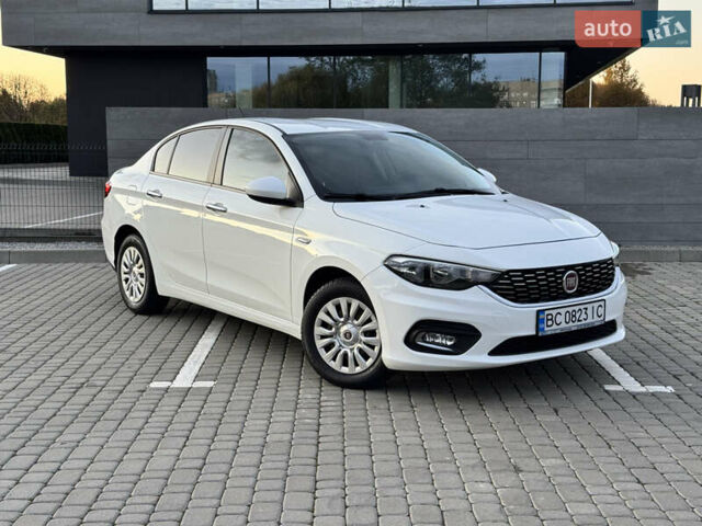 Белый Фиат Типо, объемом двигателя 1.37 л и пробегом 114 тыс. км за 10700 $, фото 2 на Automoto.ua