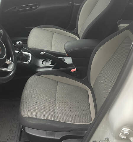 Белый Фиат Типо, объемом двигателя 1.37 л и пробегом 114 тыс. км за 8500 $, фото 8 на Automoto.ua