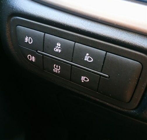 Белый Фиат Типо, объемом двигателя 1.4 л и пробегом 29 тыс. км за 9900 $, фото 12 на Automoto.ua