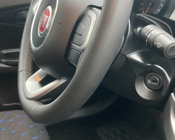 Белый Фиат Типо, объемом двигателя 1.37 л и пробегом 16 тыс. км за 13500 $, фото 31 на Automoto.ua