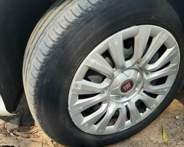 Білий Фіат Тіпо, об'ємом двигуна 1.37 л та пробігом 143 тис. км за 9300 $, фото 16 на Automoto.ua