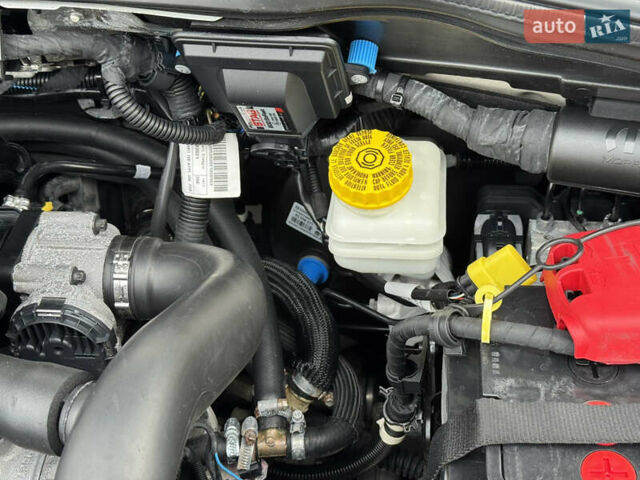 Фіат Тіпо 2020 у Смеле на Automoto.ua Білий Фіат Тіпо, об'ємом двигуна 1.37 л та пробігом 258 тис. км за 7600 $, фото 46 на Automoto.ua