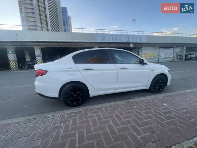 Белый Фиат Типо, объемом двигателя 1.37 л и пробегом 100 тыс. км за 11500 $, фото 5 на Automoto.ua