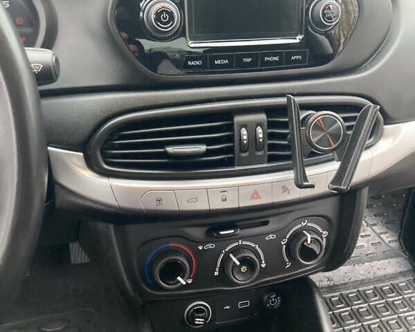 Белый Фиат Типо, объемом двигателя 1.37 л и пробегом 16 тыс. км за 13500 $, фото 29 на Automoto.ua