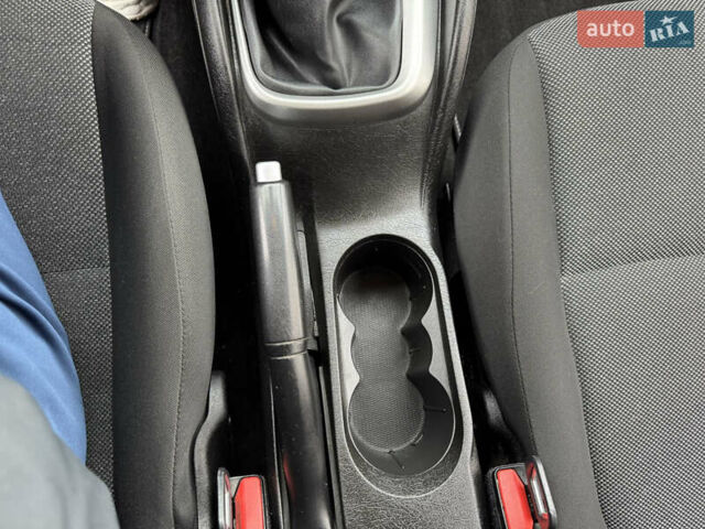 Фіат Тіпо 2020 у Смеле на Automoto.ua Білий Фіат Тіпо, об'ємом двигуна 1.37 л та пробігом 258 тис. км за 7600 $, фото 21 на Automoto.ua