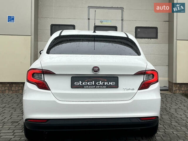 Белый Фиат Типо, объемом двигателя 1.37 л и пробегом 109 тыс. км за 10999 $, фото 8 на Automoto.ua