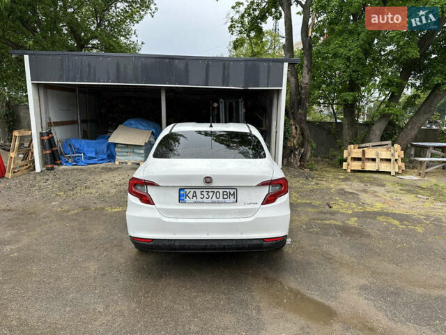 Белый Фиат Типо, объемом двигателя 1.37 л и пробегом 91 тыс. км за 11700 $, фото 4 на Automoto.ua